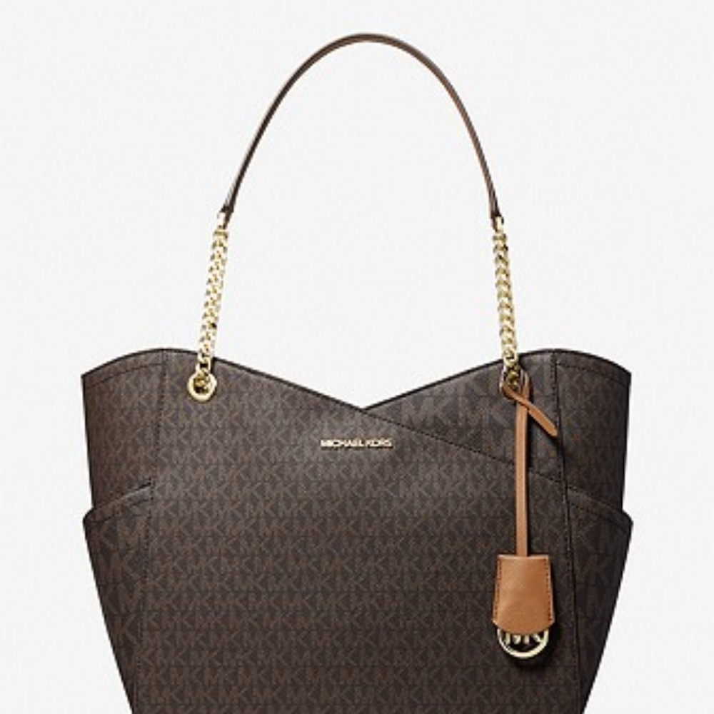 Michael Kors Jet Set handbag